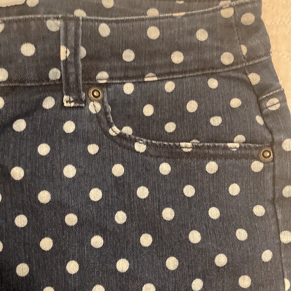 Chico's Platinum Denim Polka Dot Jeans Size 2 (12) - Picture 6 of 13